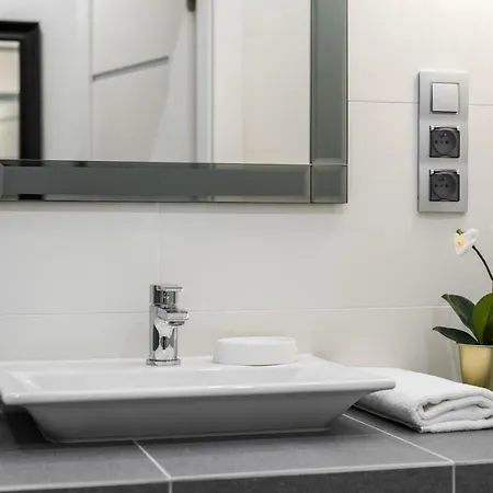 Rajska 3 By Atrium Apartments-3